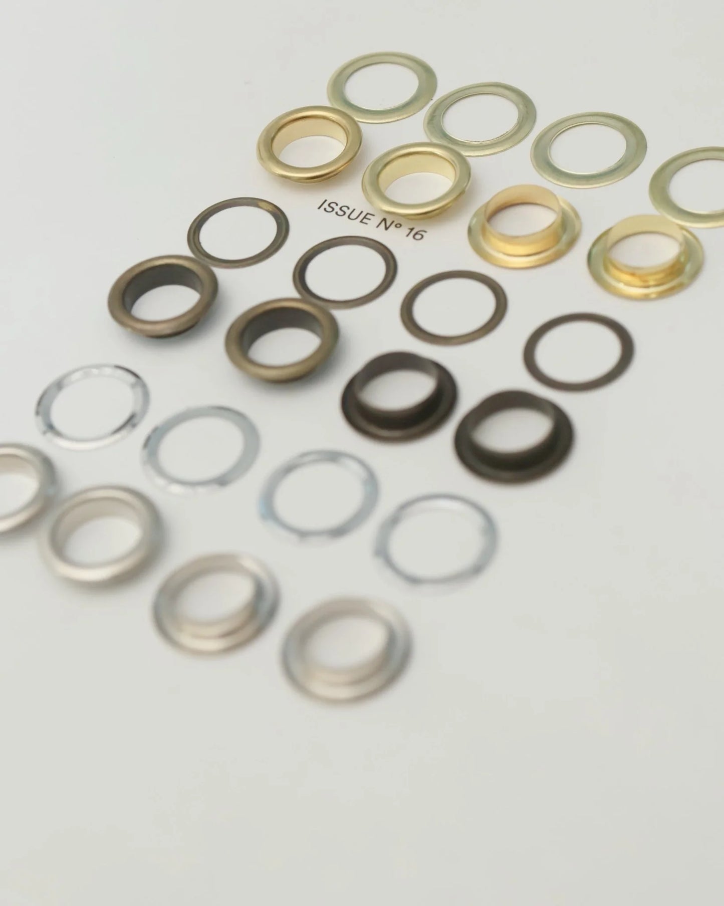 ハトメ 穴径10mm 足長4mm 50個入り 鉄製 両面ハトメ mg0002-2