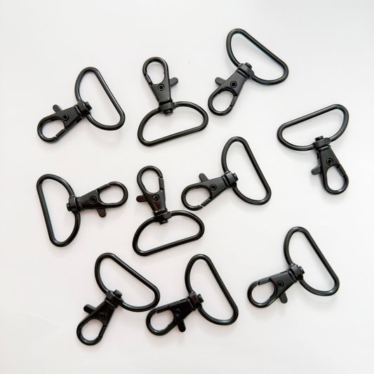 ナスカン 尾内径約 30mm尾内線径2mm 高品質 10個入り JPC0110-30 ナスカンまとめ買い 卸 業務用 問屋 お徳用 作家 バッグ カバン 金具 フック ゴールド シルバー ブラック キーホルダー パーツ 持ち手 ショルダー 回転 クリップ DIY ハンドメイド 手芸 手作り