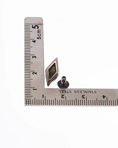 菱形 飾りカシメ 合金製 15.5×7.5mm シルバー MG0036