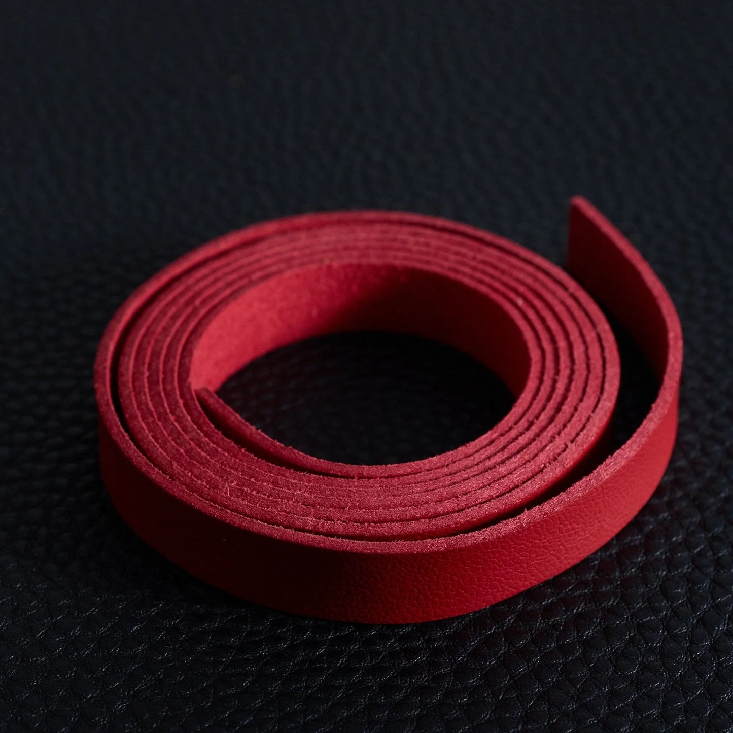 合皮テープ 幁10mm 厚1.5mm 1m/巻 全12色 mg0112