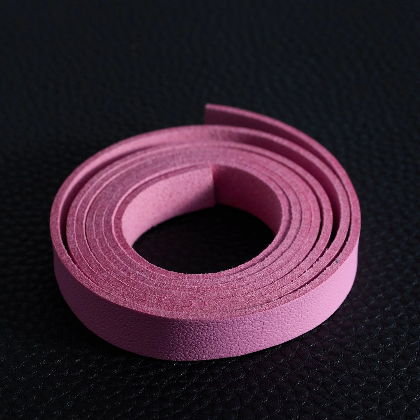 合皮テープ 幁10mm 厚1.5mm 1m/巻 全12色 mg0112