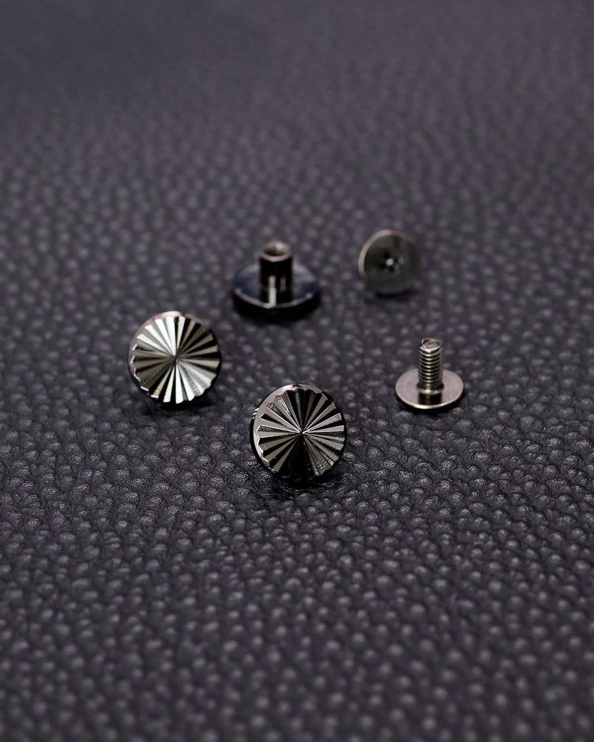 ネジ式ギボシ 真鍮製 頭直径10mm 5個組 シルバー/ゴールド/黒ニッケル MG0133