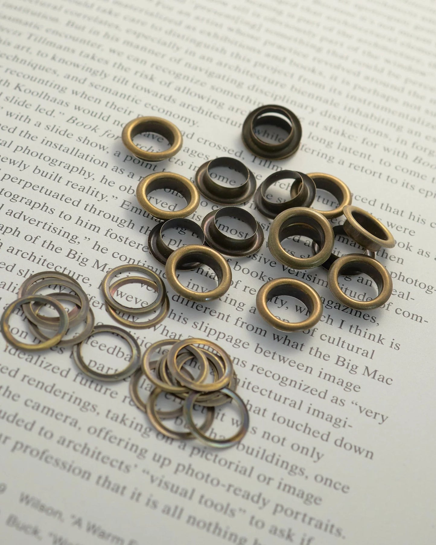 ハトメ 穴径10mm 足長4mm 50個入り 鉄製 両面ハトメ mg0002-2