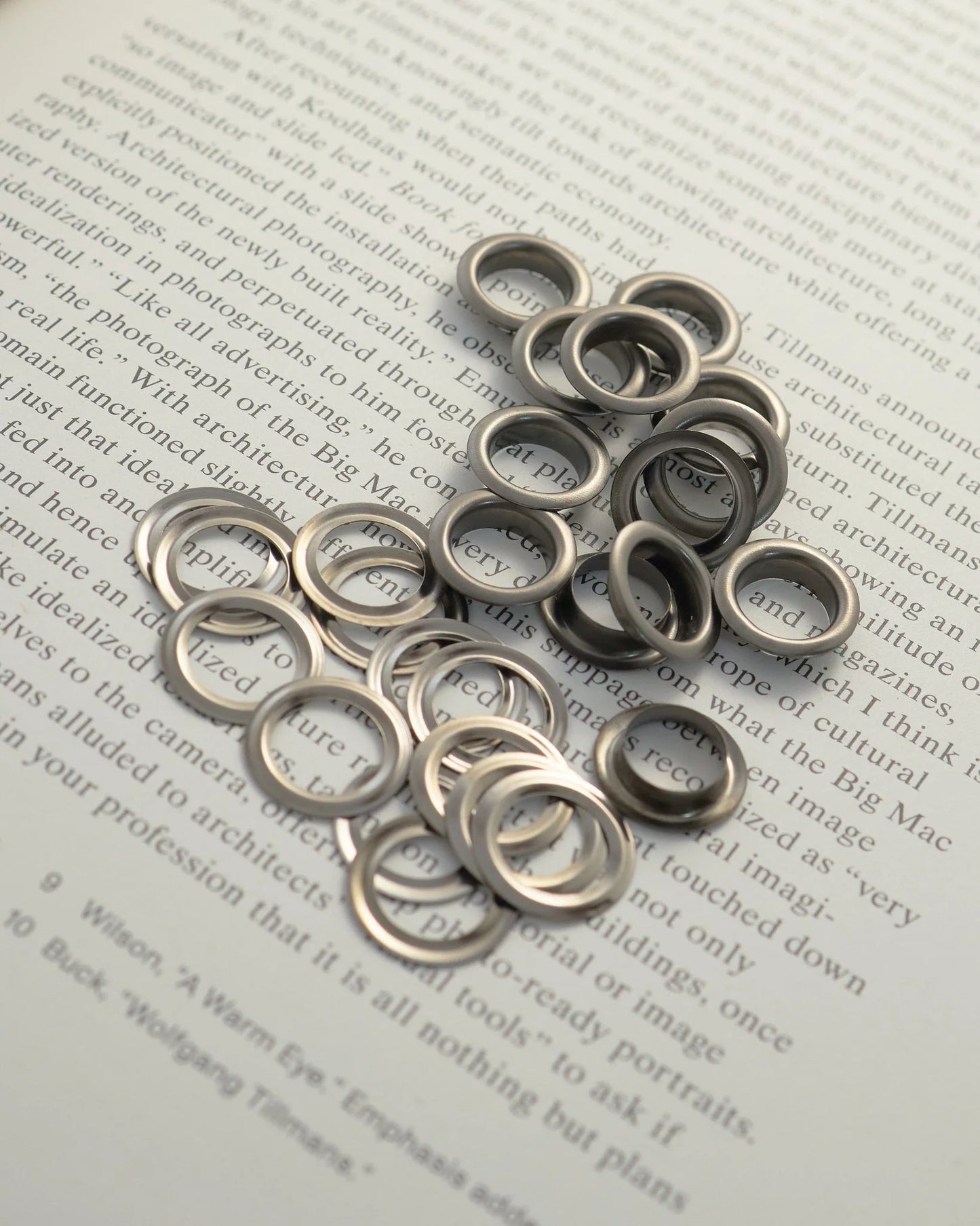 ハトメ 穴径10mm 足長4mm 50個入り 鉄製 両面ハトメ mg0002-2