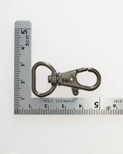 ナスカン 尾内径 約16mm 10個入り mg0110-16 ナスカン ハイクオリティ 10mm 20個 ■ まとめ買い 卸 業務用 問屋 お徳用 作家 バッグ カバン 金具 フック ゴールド シルバー ブラック キーホルダー パーツ 持ち手 ショルダー 回転 クリップ 薄型 DIY ハンドメイド 手芸 手作り