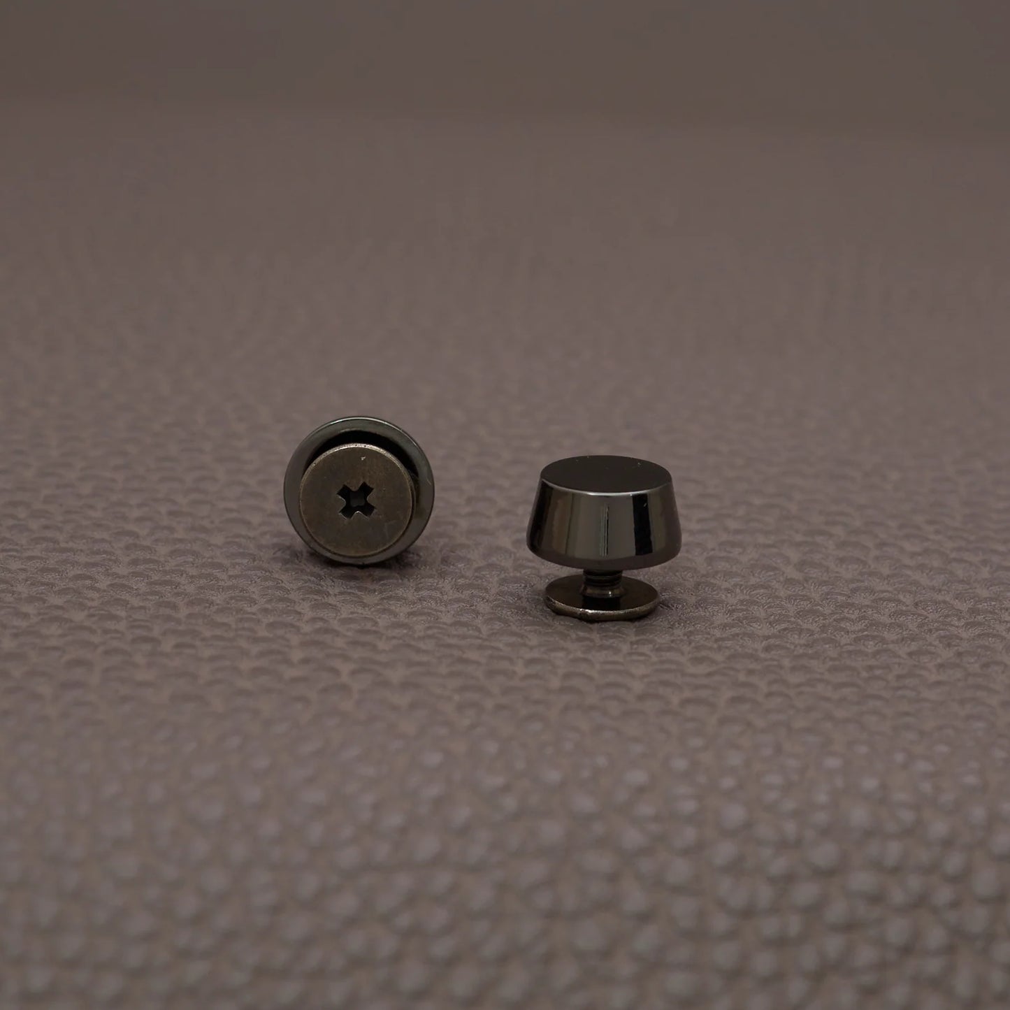 底鉢 スタッズ 直径10mm ネジ式 4色展開 2個セット mg0144