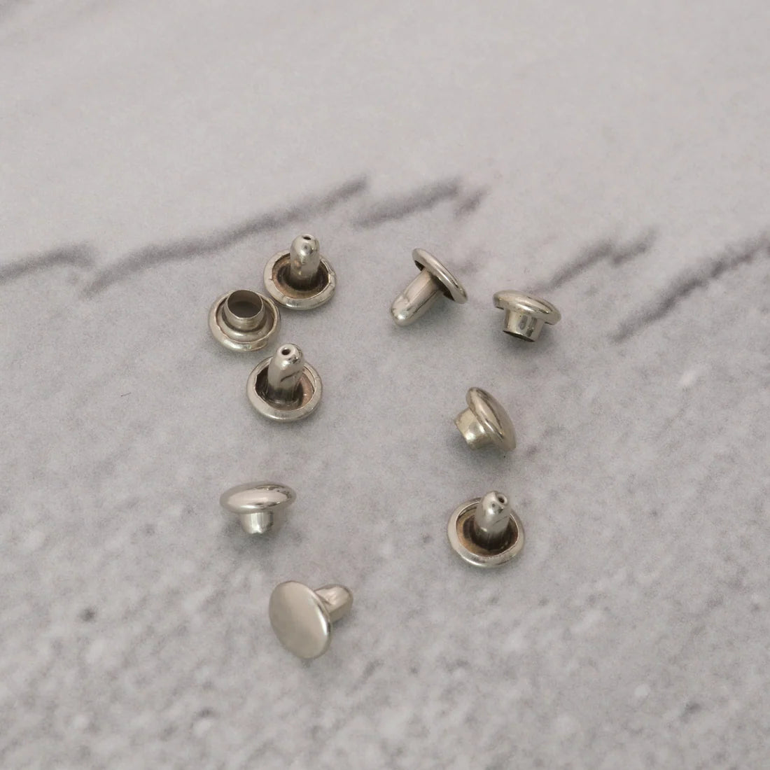 両面カシメ 6mm 鉄製 100個入り レザークラフト金具 mg0001-6