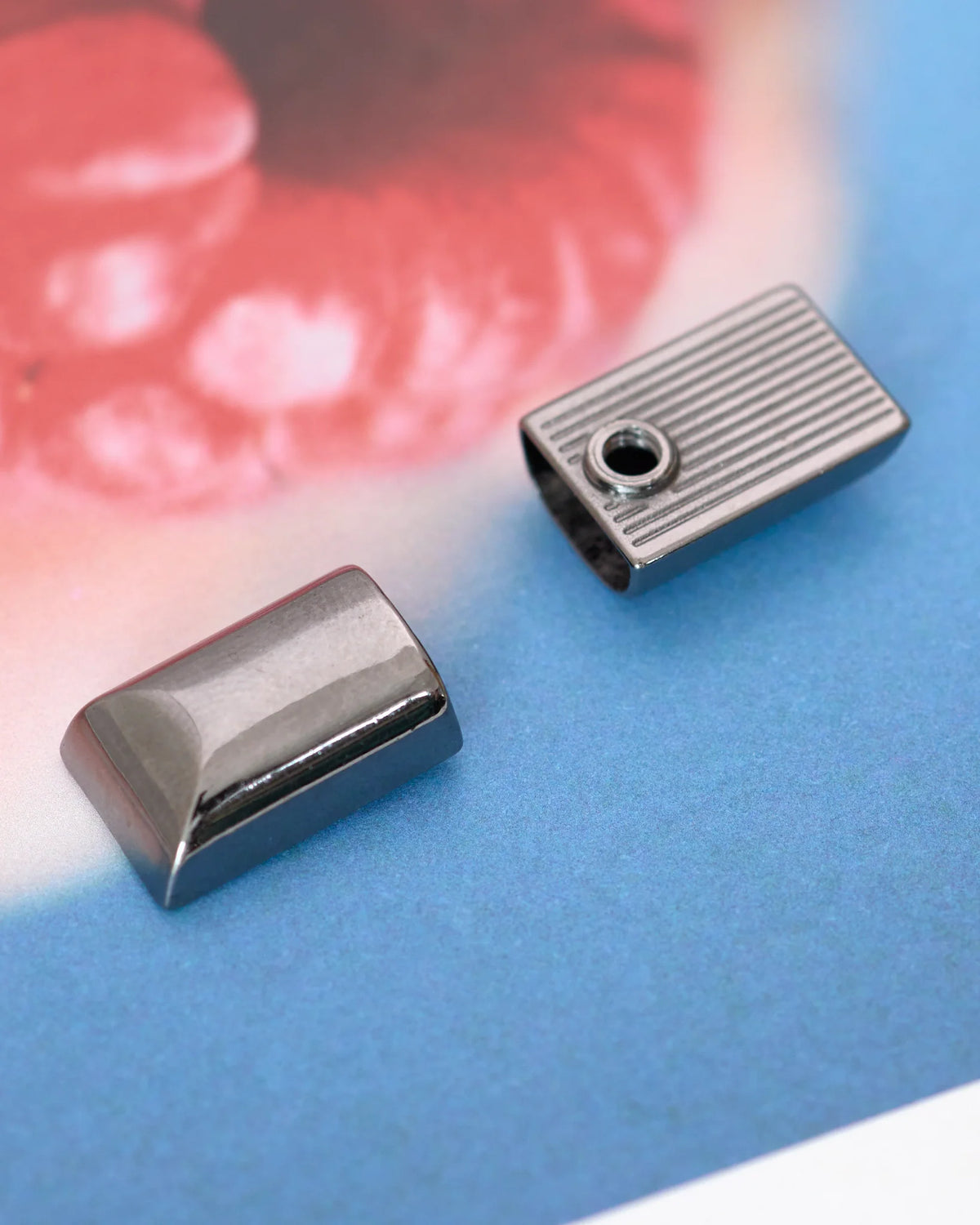 ファスナー エンドパーツ メタルキャップ 15×10×5mm 2組入 4色 MG0185