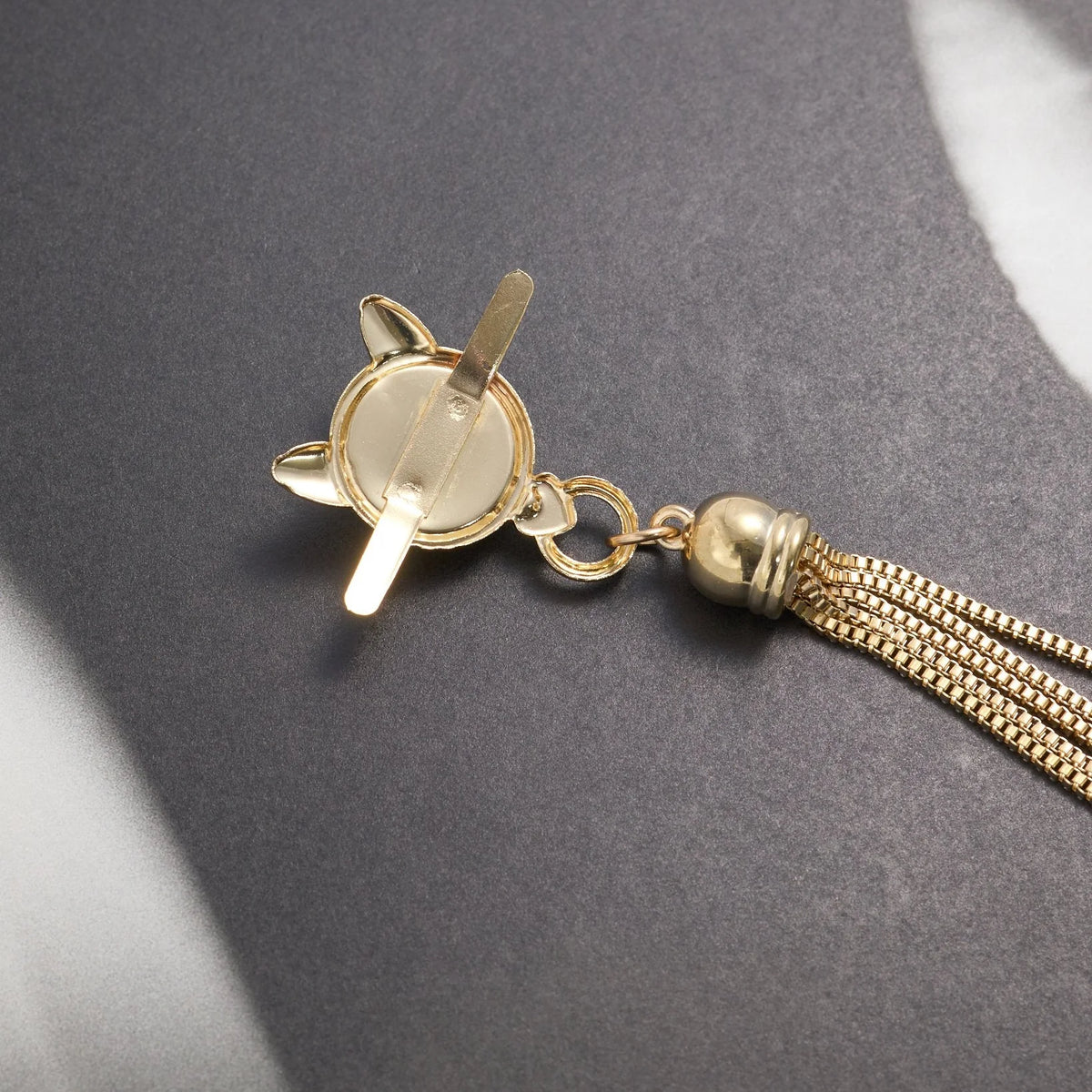 フリンジ パール付き金具 縦100×横24mm 1個 鉄製 MG0200