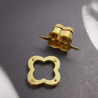 ひねり金具 約28mm×28mm×17mm mg0201