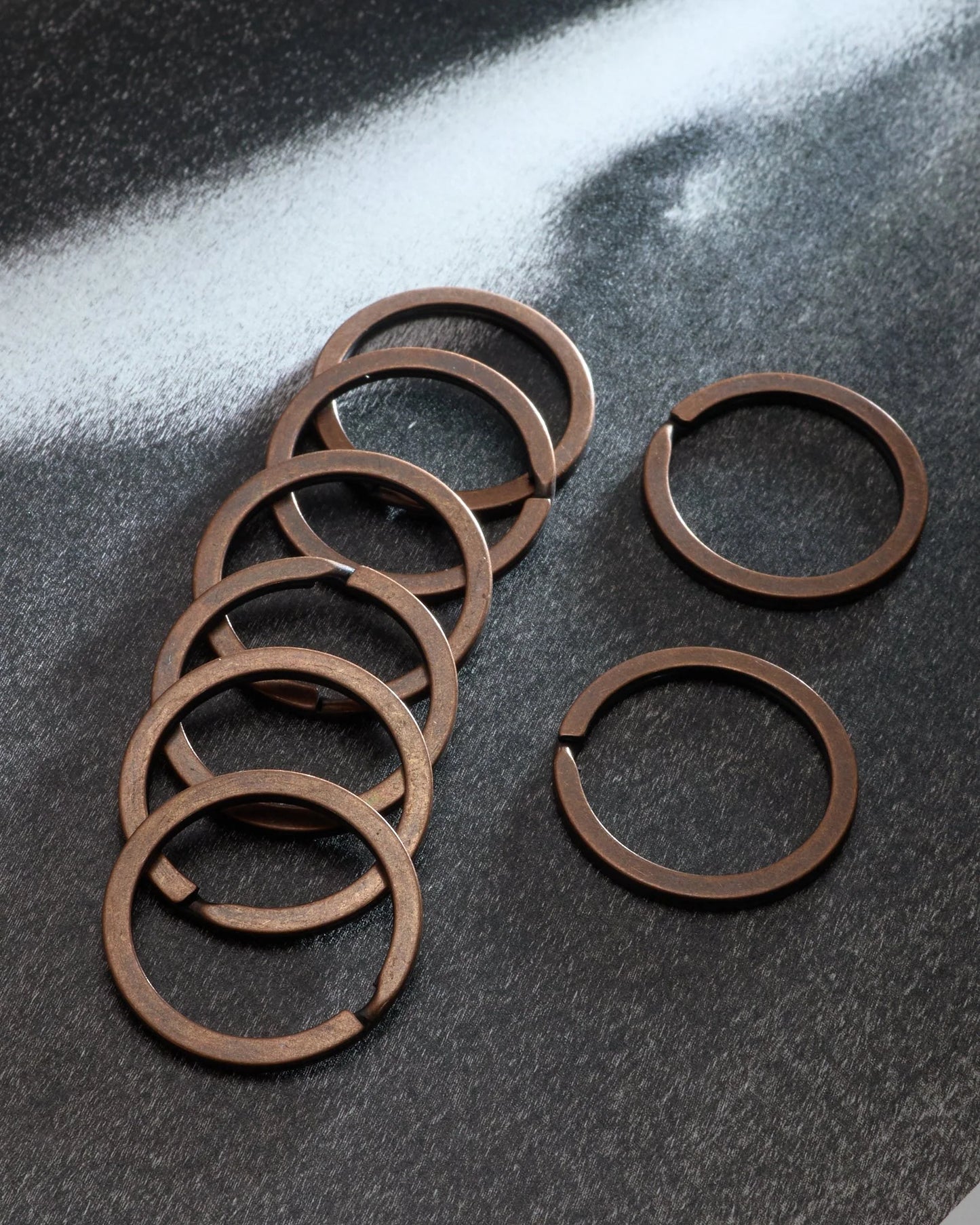 平二重リング 外彄30mm 線彍2mm 4色展開 20個入り mg0088-1