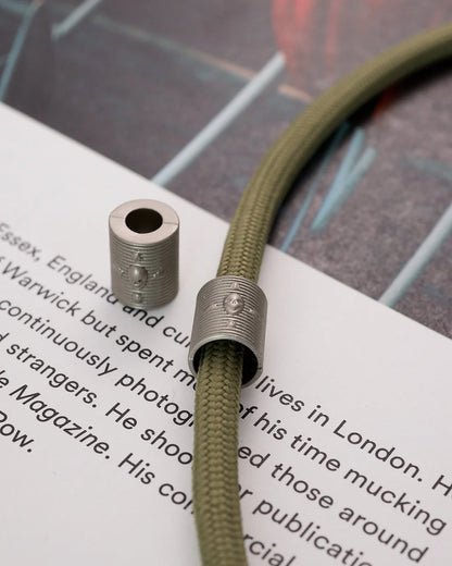 メタル ループエンド 両端異径 穴径紏4.5mm/8mm 4個入り mg118-34