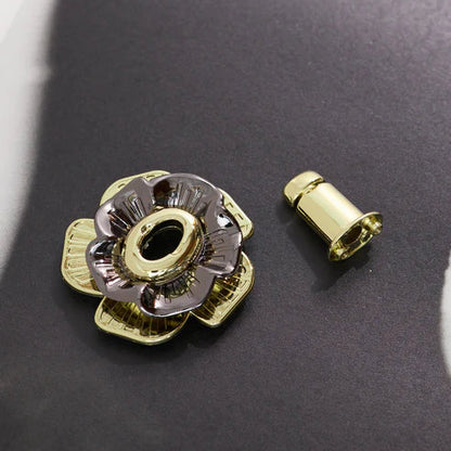 ひねり金具 約48mm×48mm mg0207