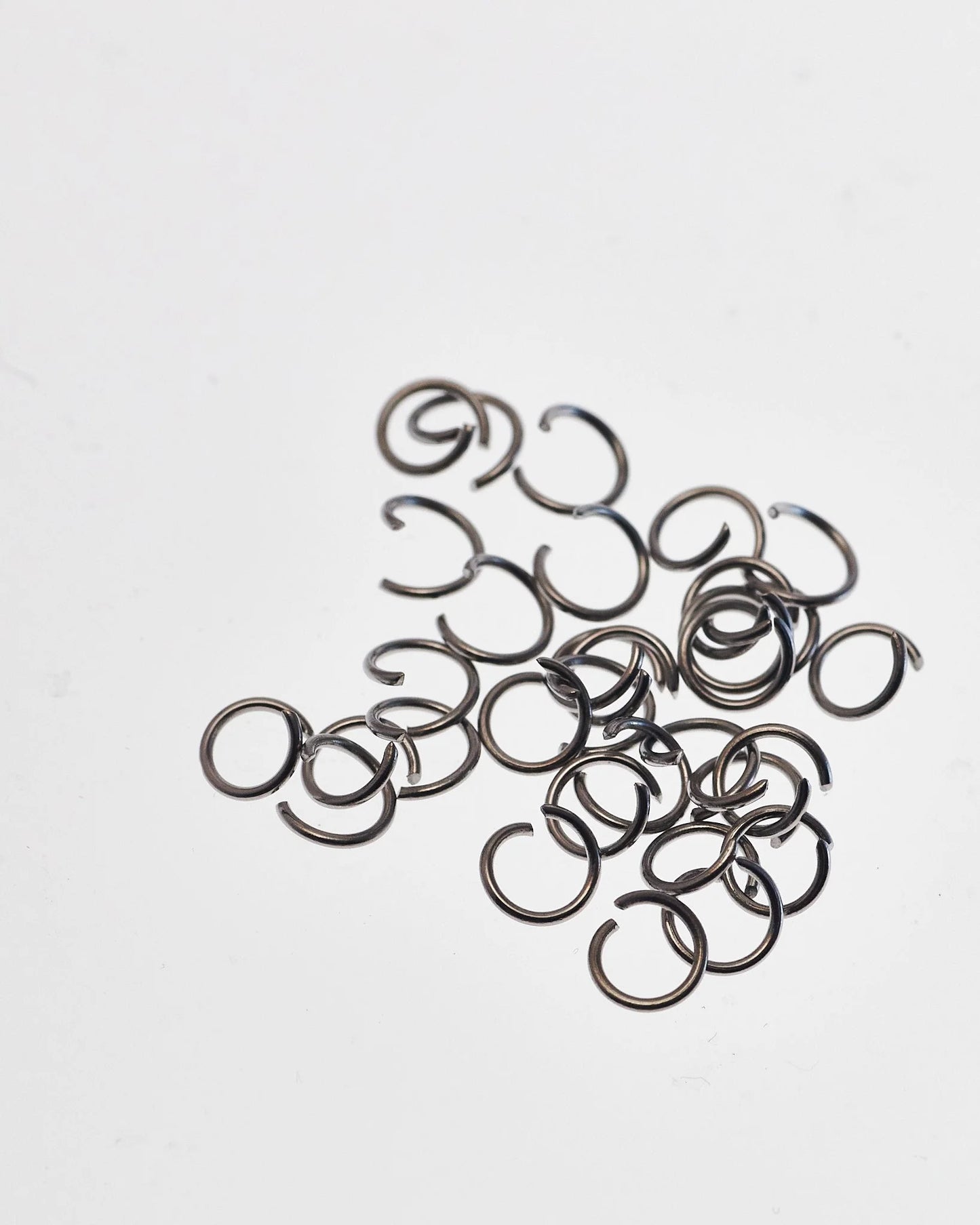 丸カン 5mm 鉄製 200個入り レザークラフト金具 mg0082-5