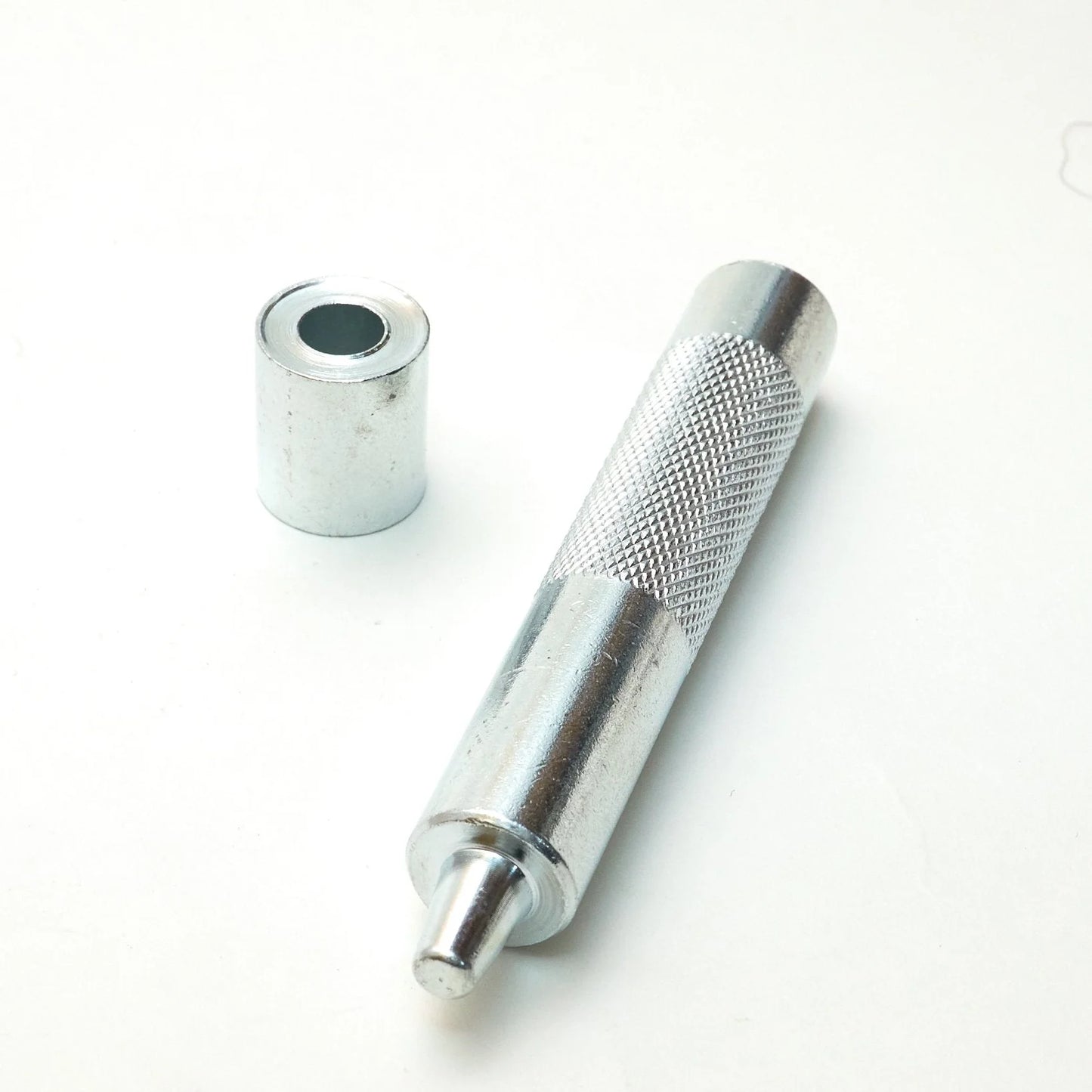 ハトメ打ち具セット 打ち棒・打ち台 穴径8mm用 鉄製 mg0013-1