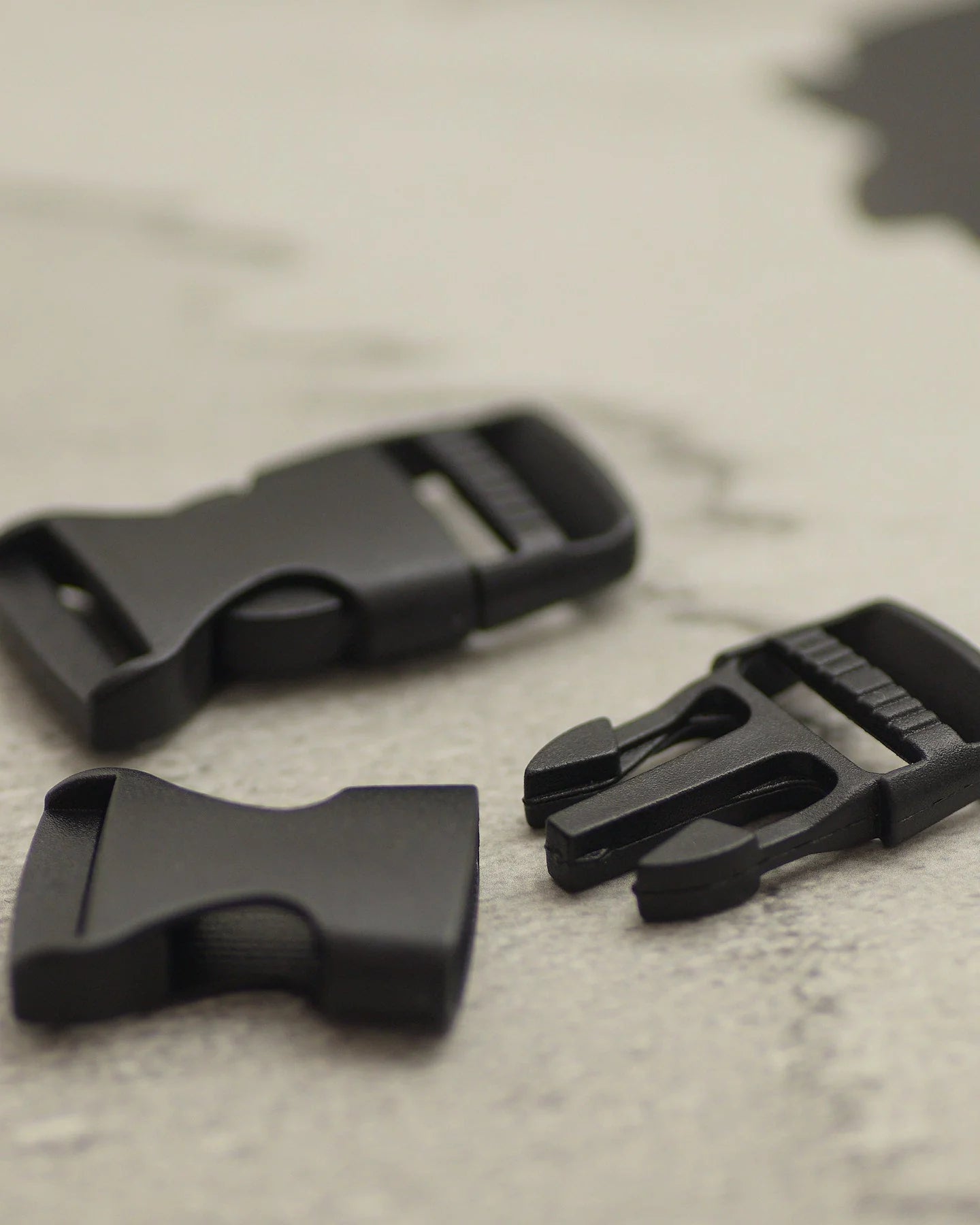 プラスチックサイドリリースバックル 15mm 5個入り プラスティック製 バッグ・リュック用 mg0229-15